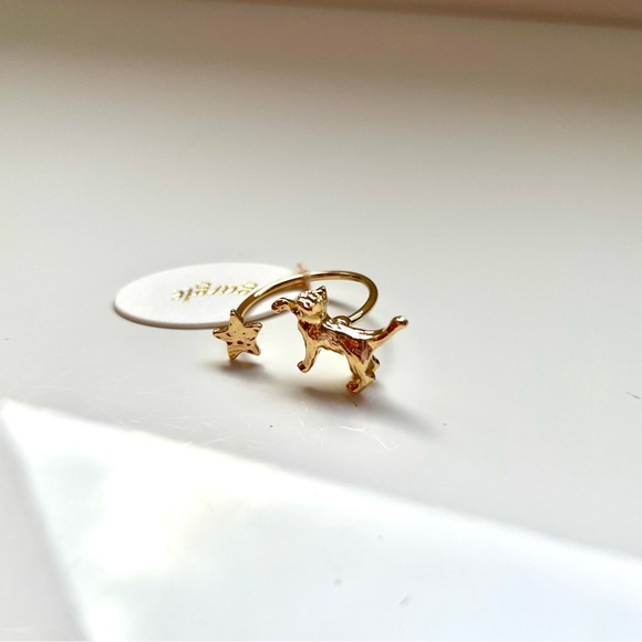 Cat-Chasing Stars Ring - Size 5.5 - Picture 4 of 4